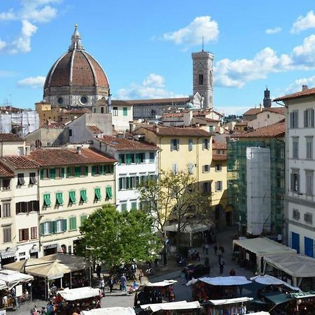 Panoramic Suite Near Duomo And Station Florença Exterior foto
